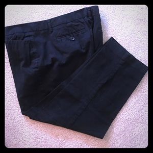 Women’s Ana black ankle length crop, size 16